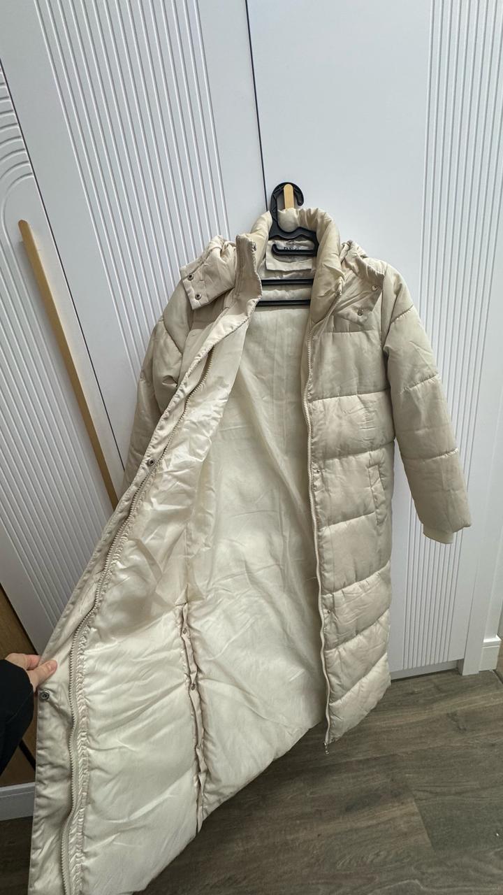 Куртка пальто зимние.