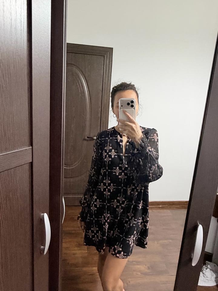Платье love republic S