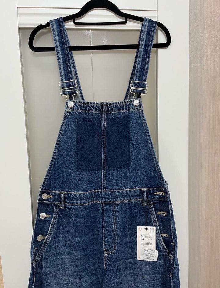 Джинсовый комбинезон