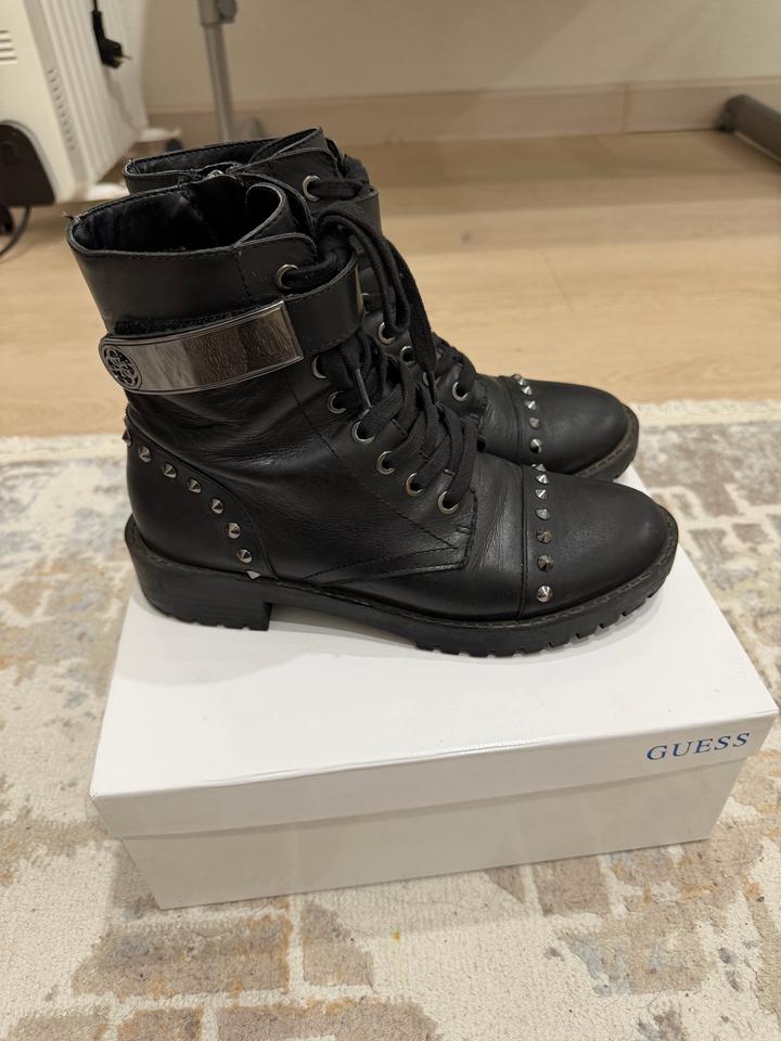 Ботинки guess