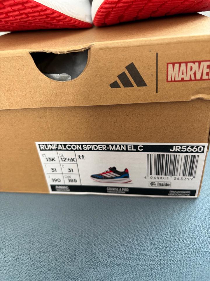 Кроссовки для мальчика Adidas