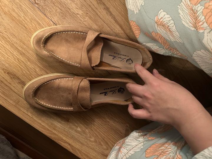 Женские лофер