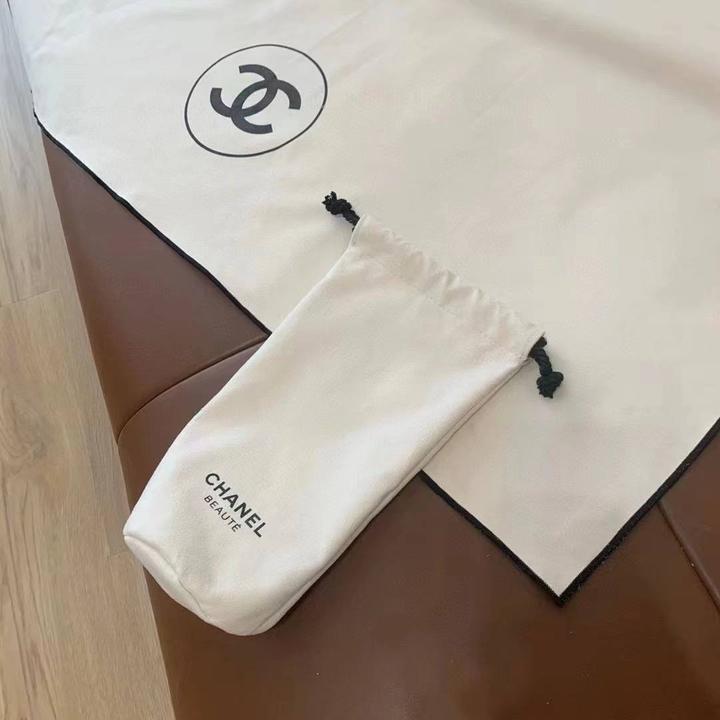 Полотенце, плед, палантин Chanel Beaute