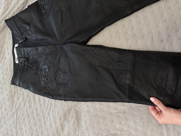 Zara studio кожаные брюки из нат. Кожи