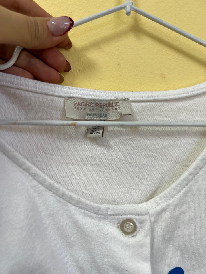 Укороченая футболка pull bear