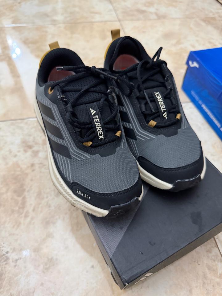 Кроссовки Terrex от Adidas