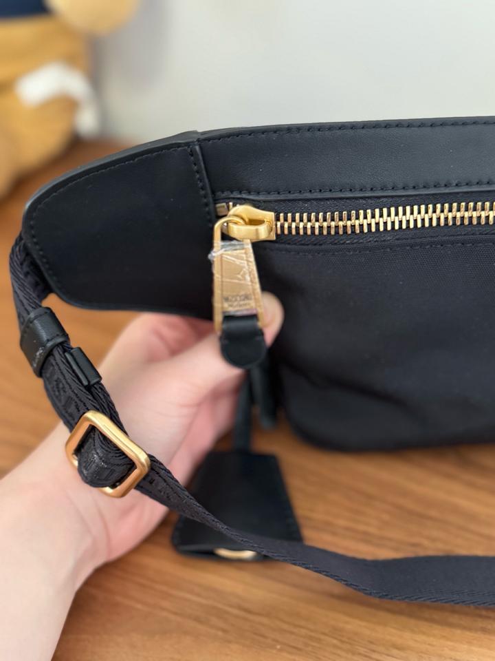 Поясная сумка MOSCHINO couture