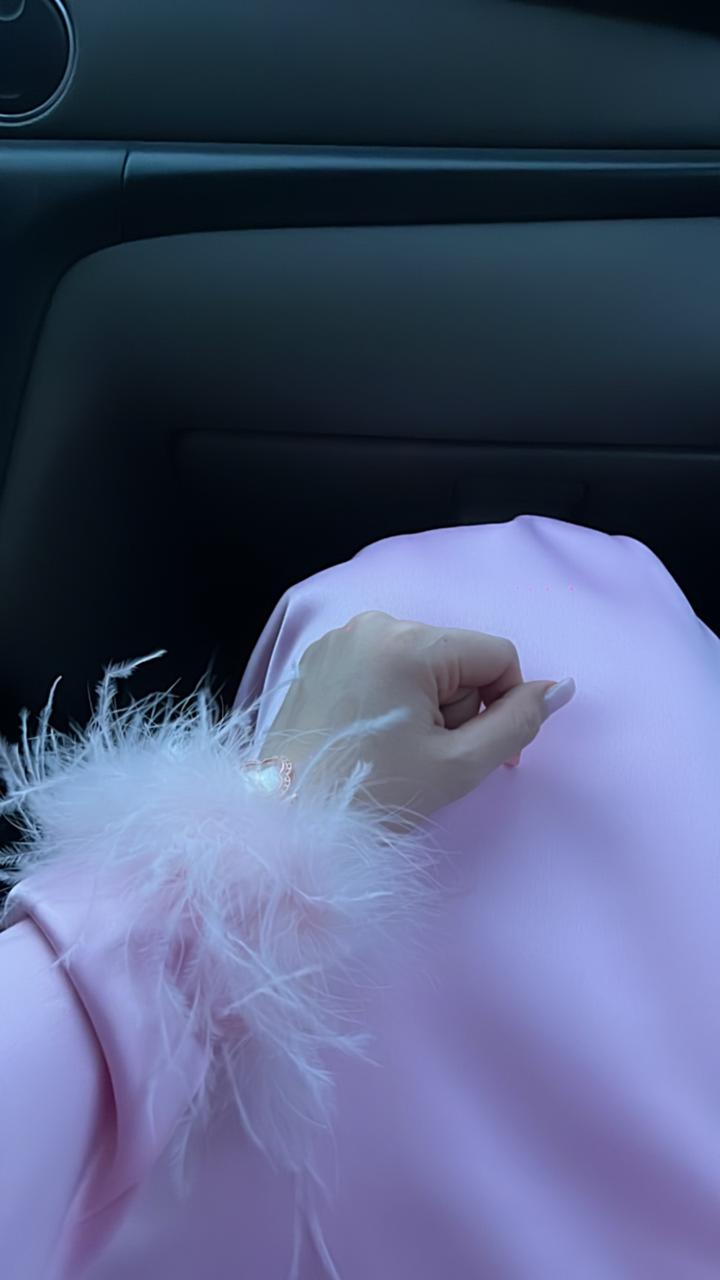 вечерний костюм-двойка нежно-розового цвета