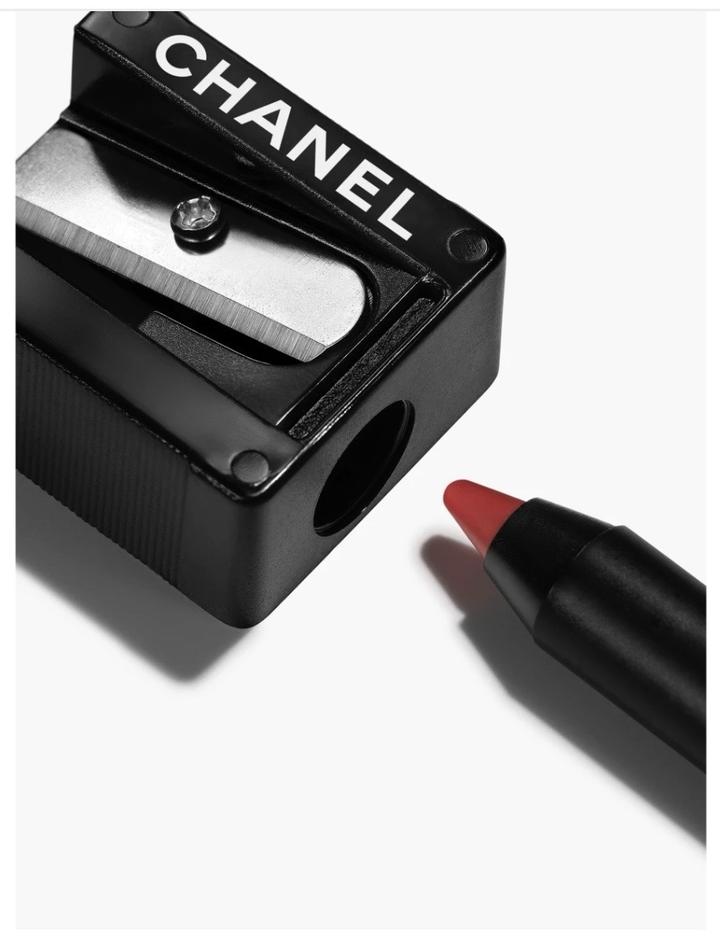 Карандаш для губ Chanel 184