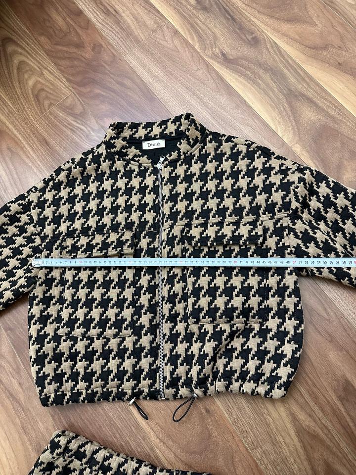 Костюм Италия, Dixie