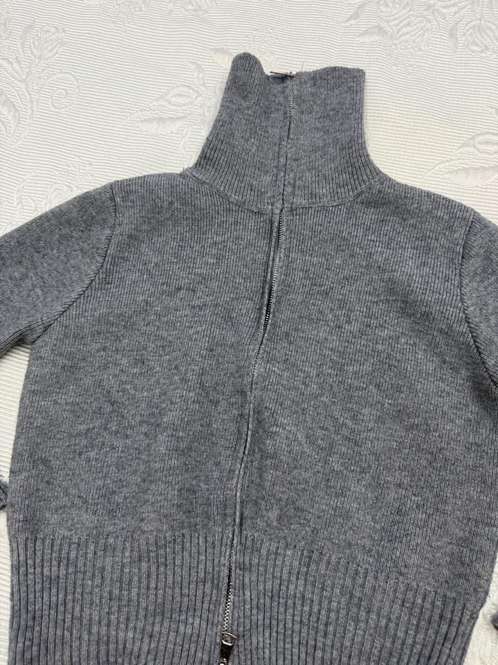 Серая двойка трикотаж брюки палаццо верх на замке размер S