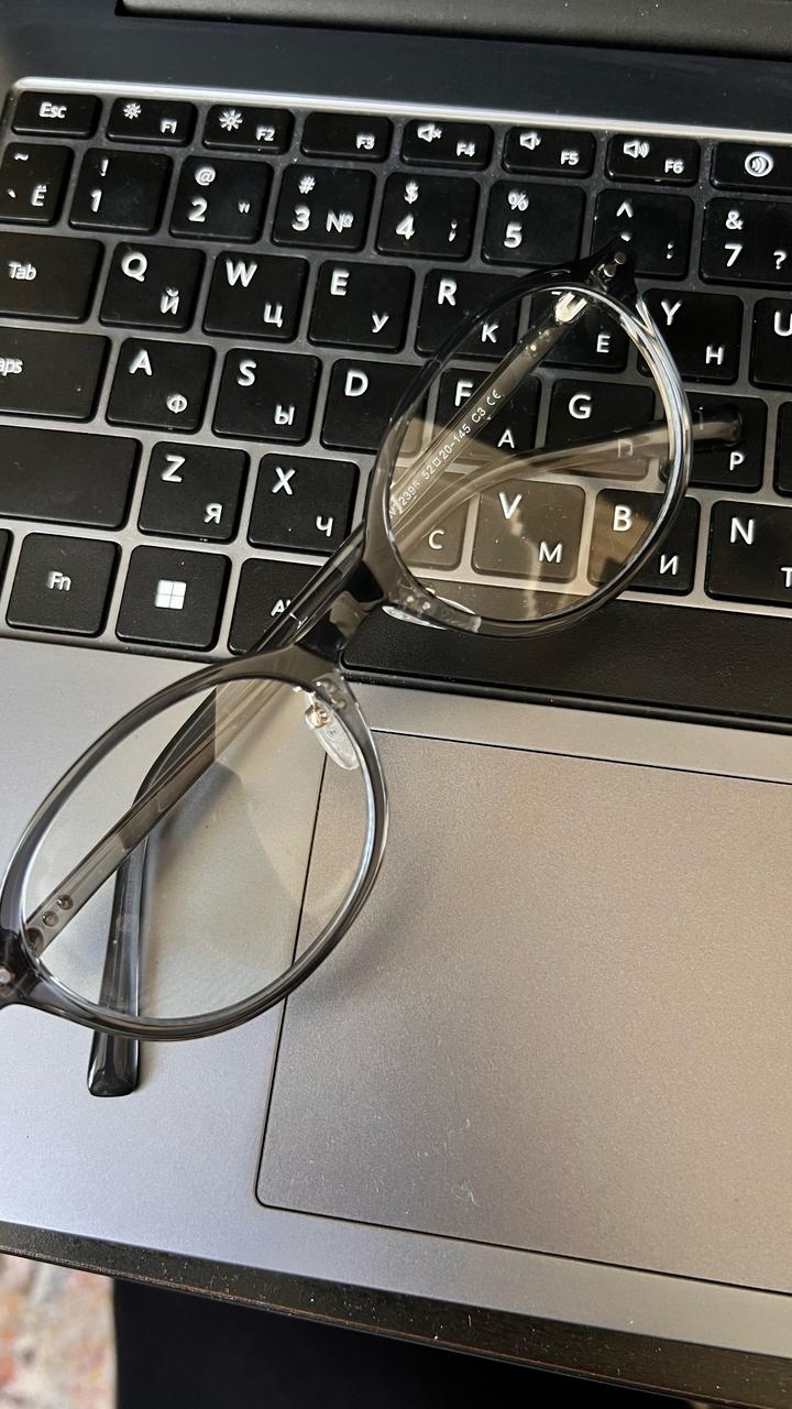 Очки нулевки плюс серьги серебро в подарок