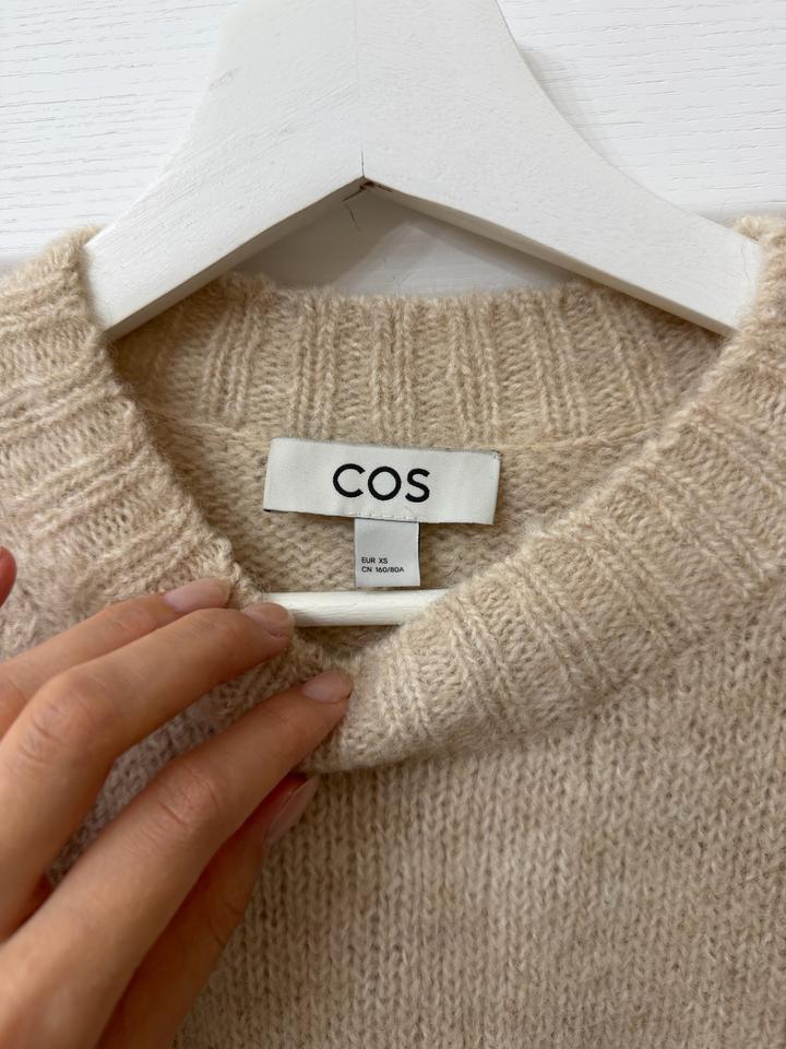 Свитер COS