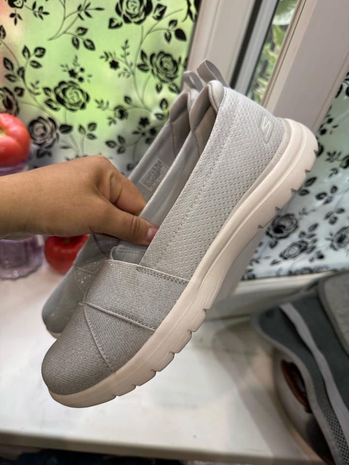 Слипоны skechers