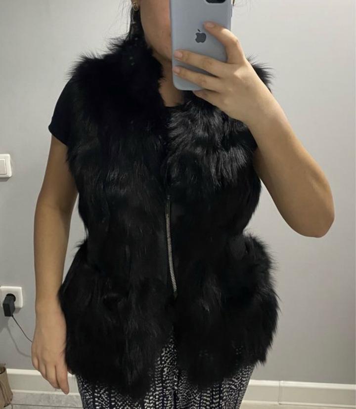 Меховая жилетка