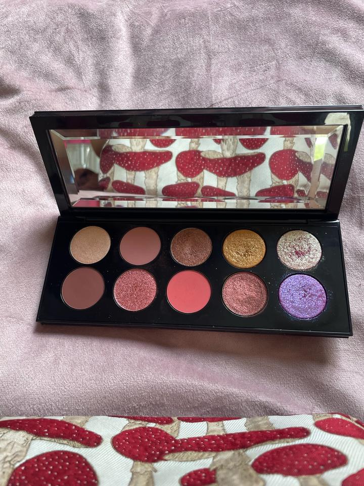 PAT MCGRATH LABS mothership ix huetopian dream