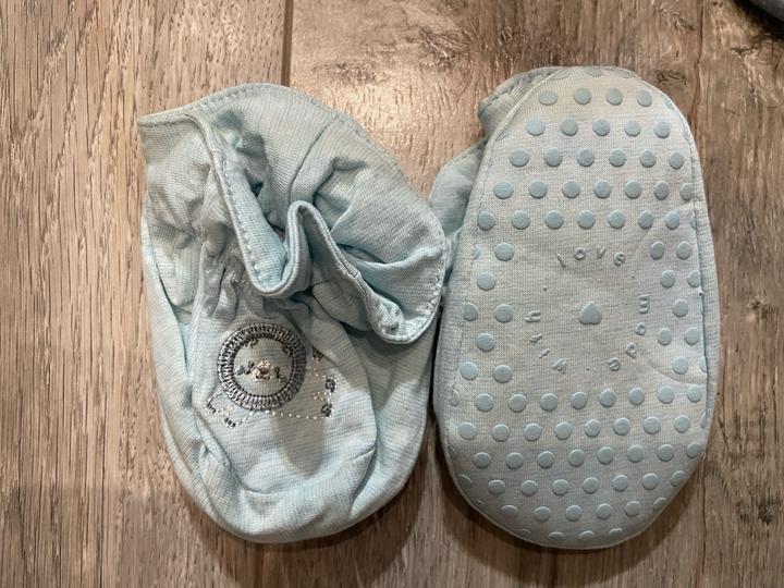 Mothercare пинетки