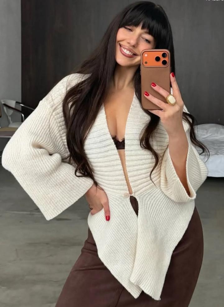 Белый кардиган