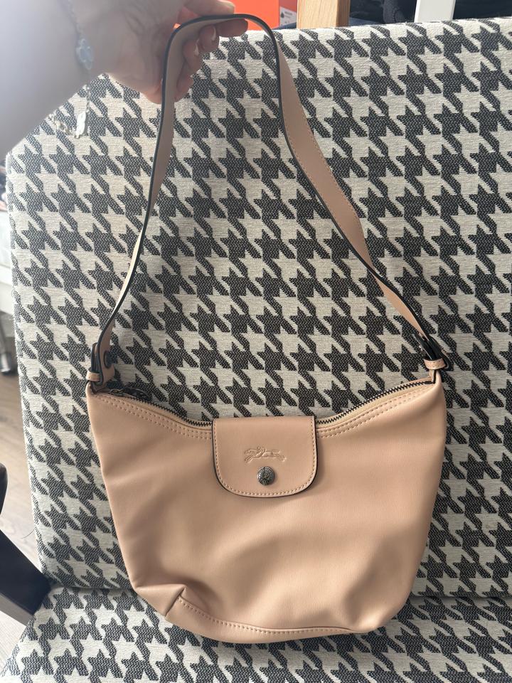 Кожаная сумка Longchamp