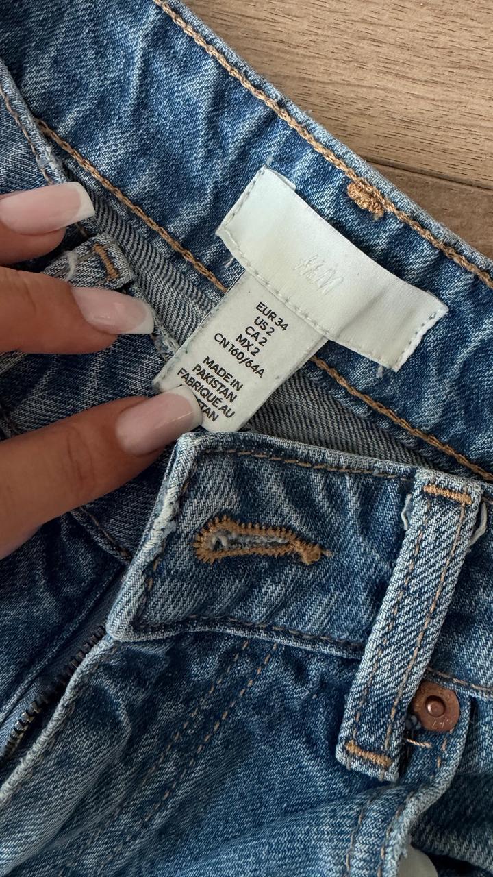 Джинсы Mom H&M