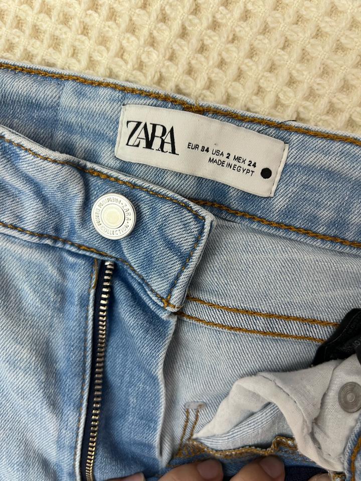 Джинсы от Zara