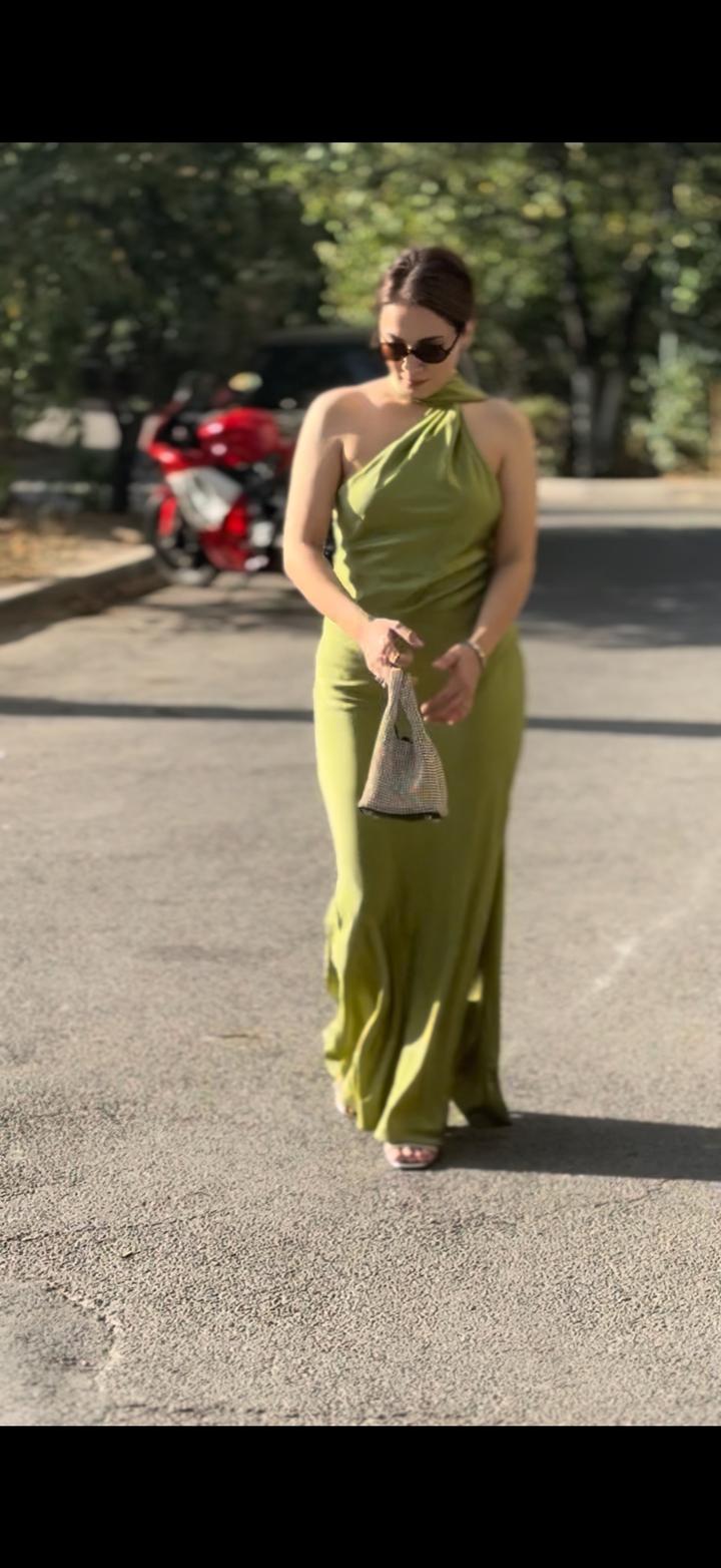 Платье вечернее