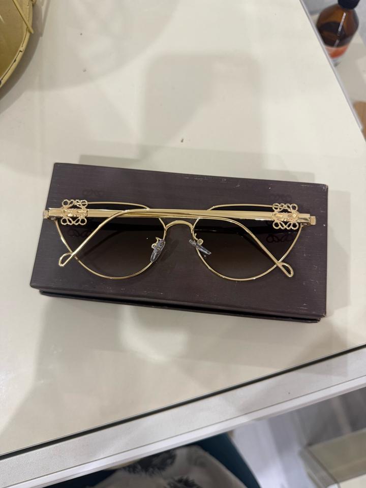 Солнцезащитные очки Loewe