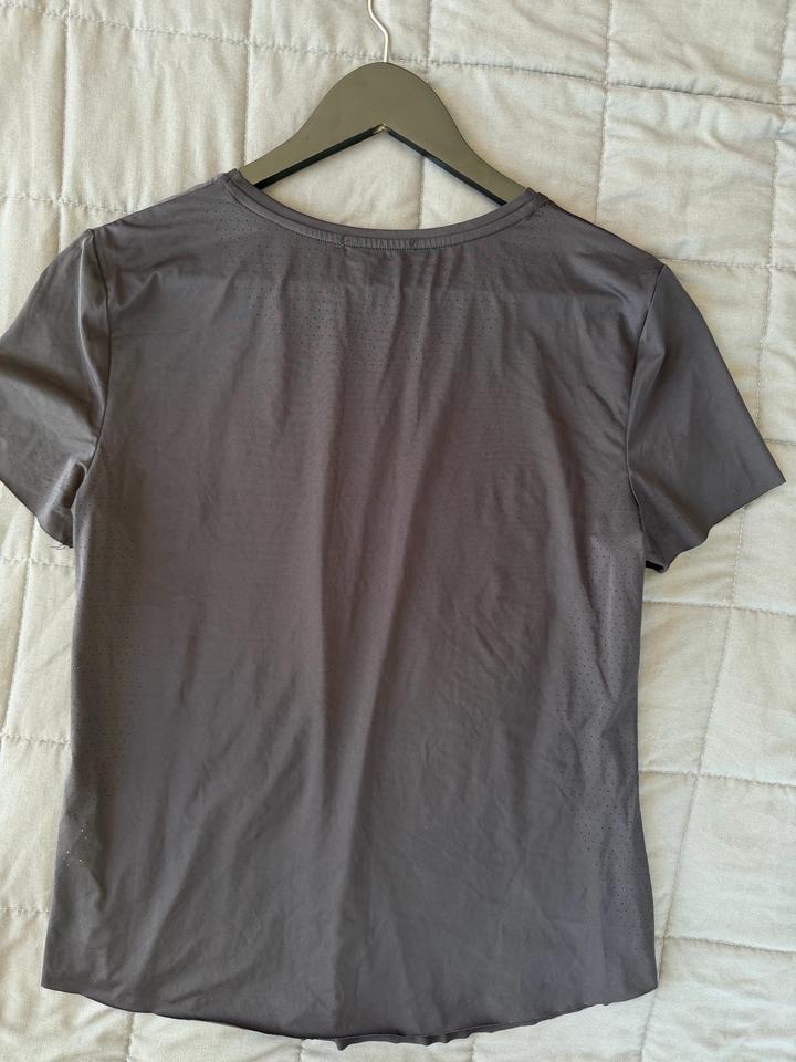 Футболка OYSHO спортивная, XS