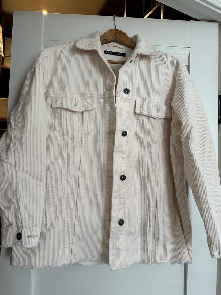 Вельветовая куртка Zara