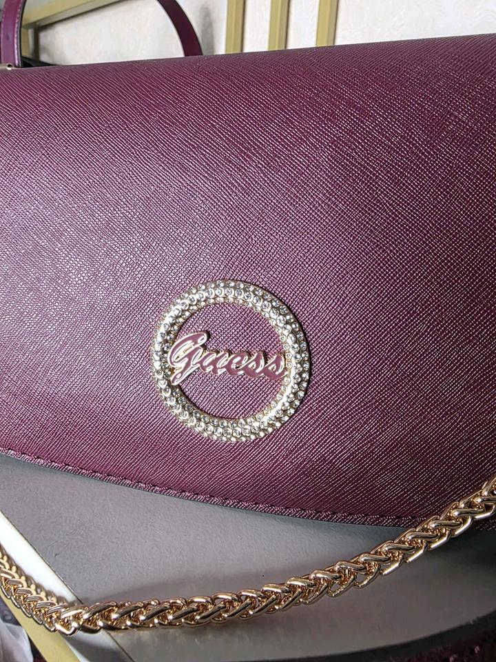 Сумка новая Guess