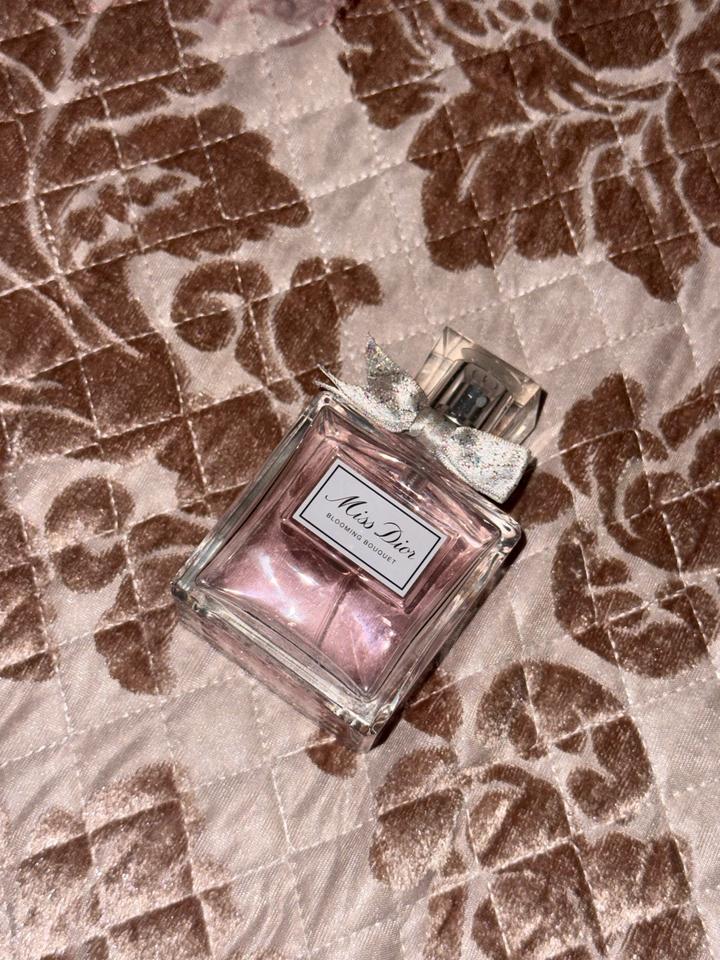 miss dior blooming bouquet 100 мл
