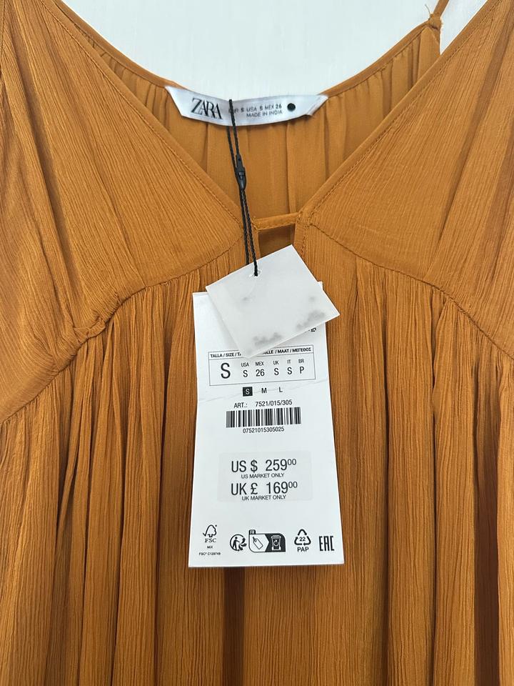 Платье Zara с накидкой