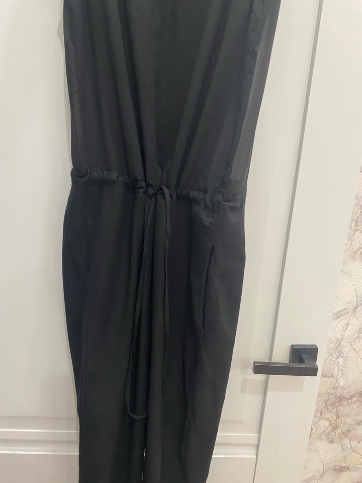 Легкий комбинезон Zara