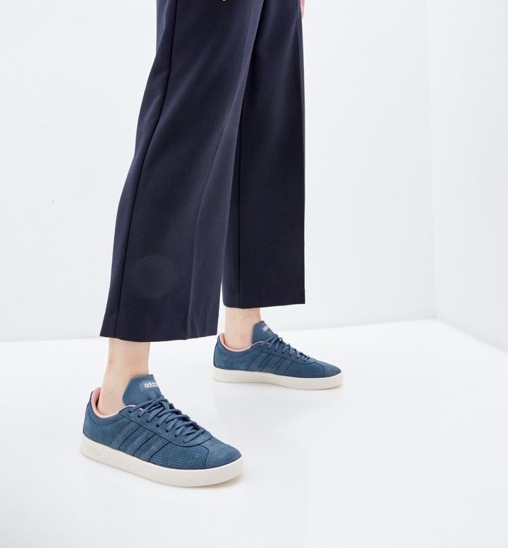 Кроссовки Adidas