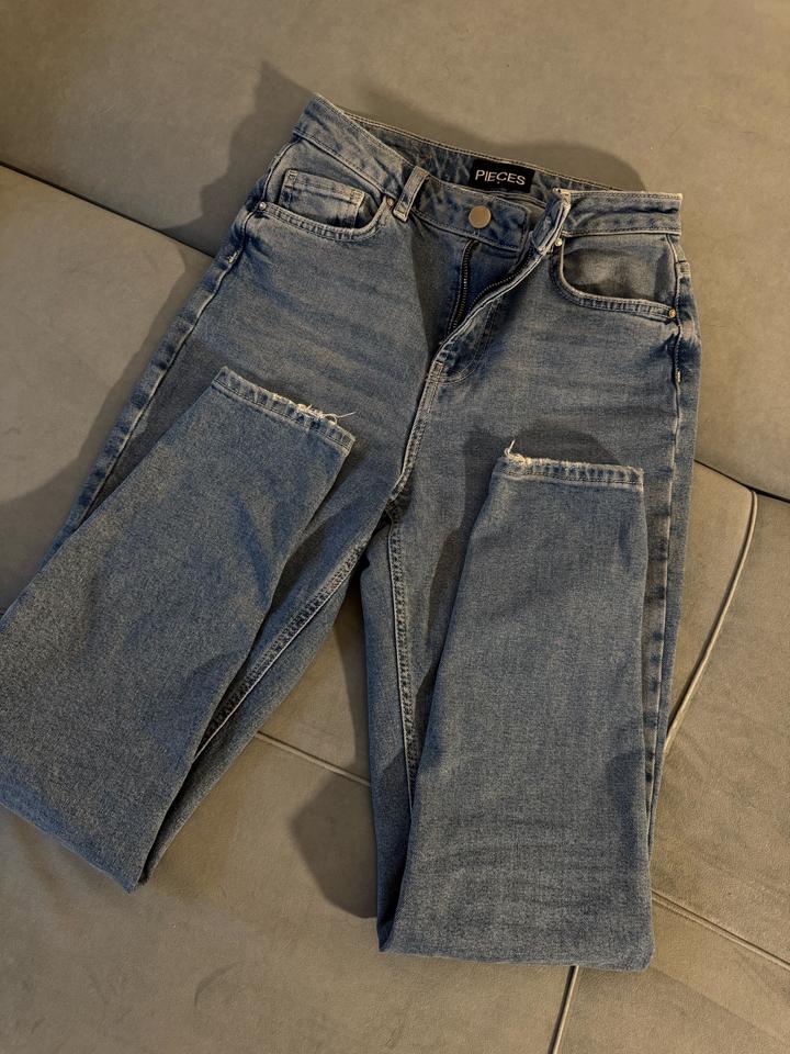Джинсы pieces