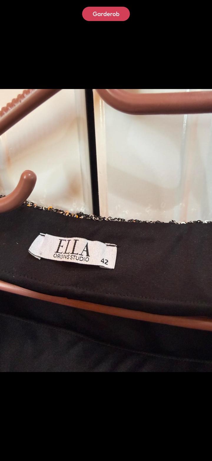 Блуза черная