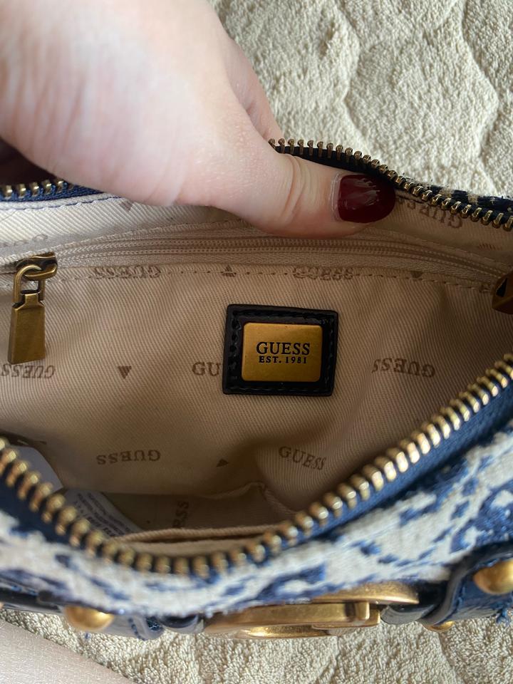 Сумка guess