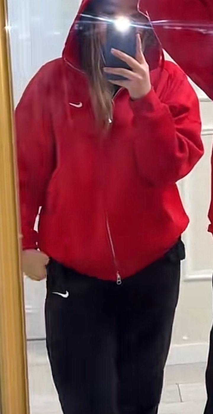 Nike спортивка верх красный вниз черный