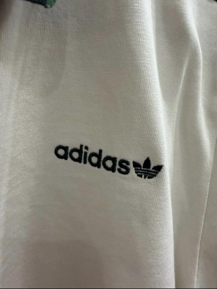 Adidas кроп топ