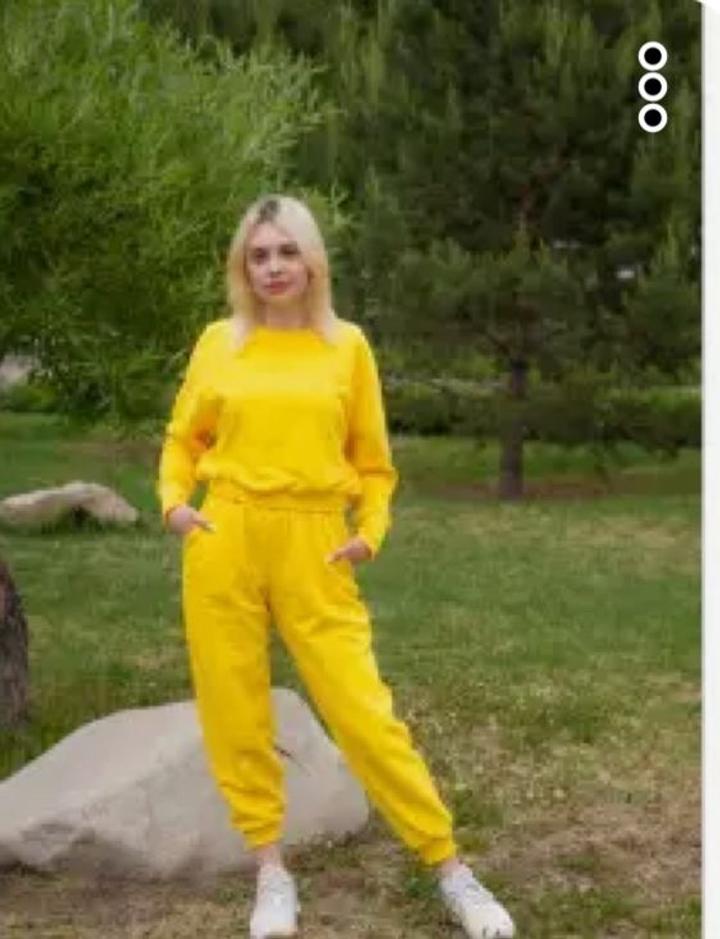 Спортивный костюм