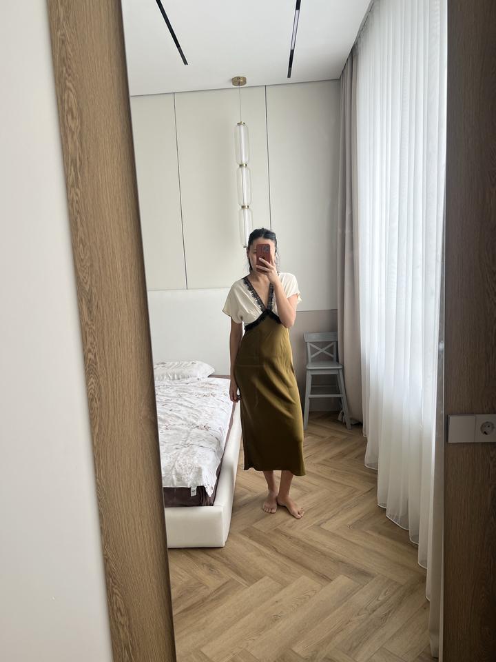 Платье атласное zara