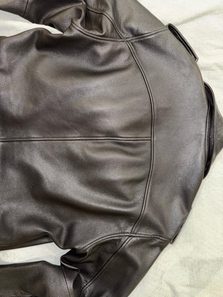 Кожаная куртка Massimo Dutti