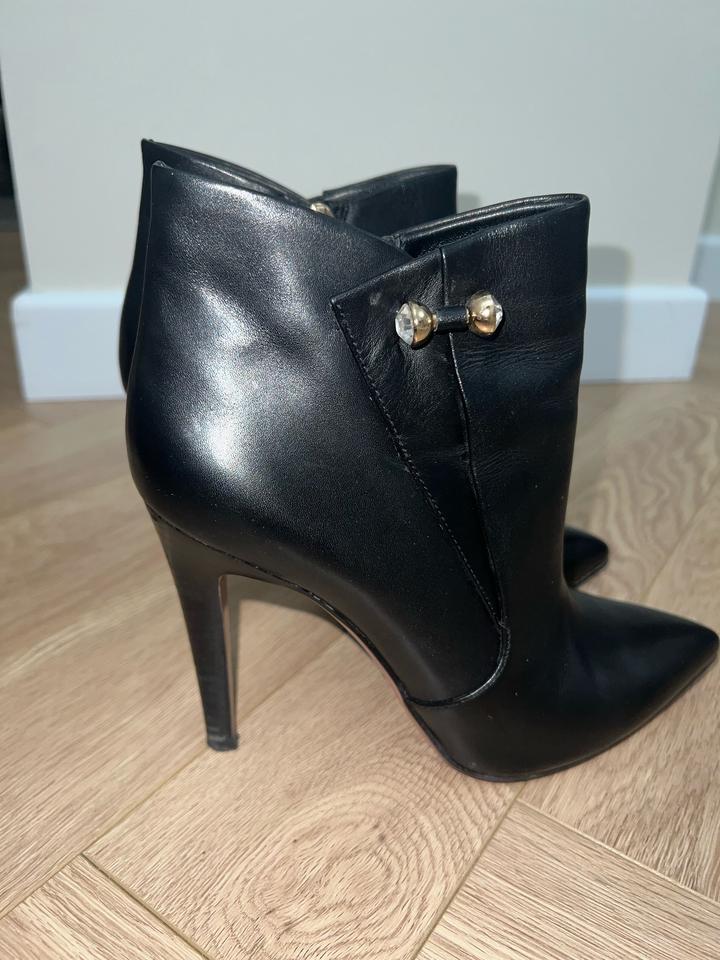 Ботильоны Basconi кожаные