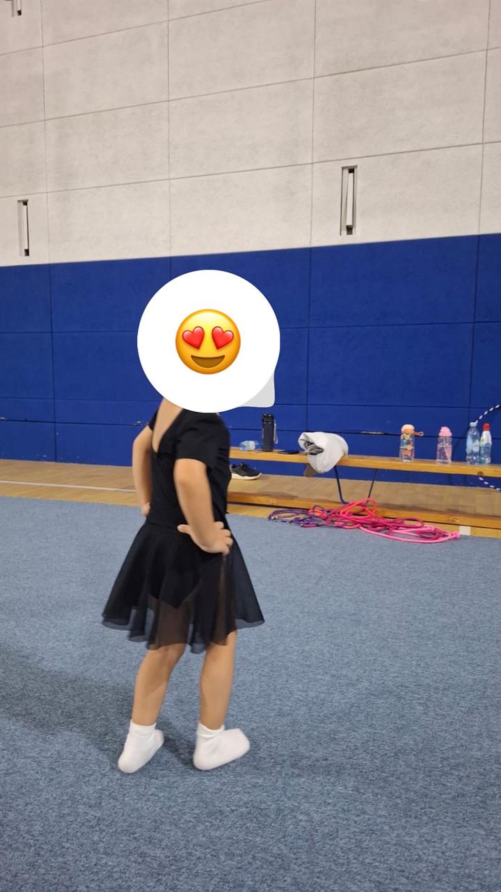 Спортивный купальник на девочку