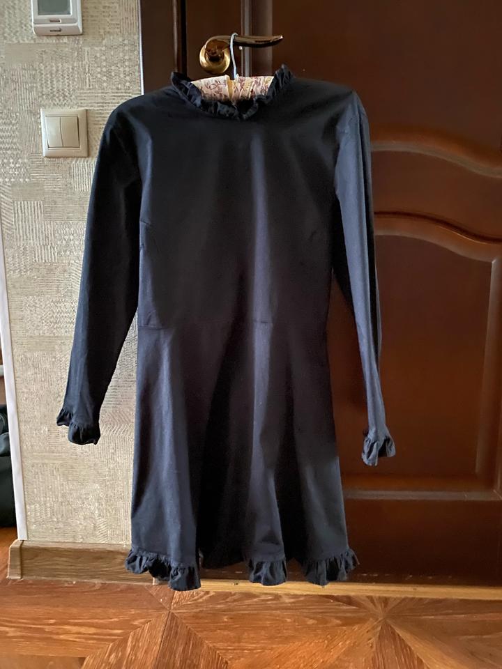 платье чёрное Zara