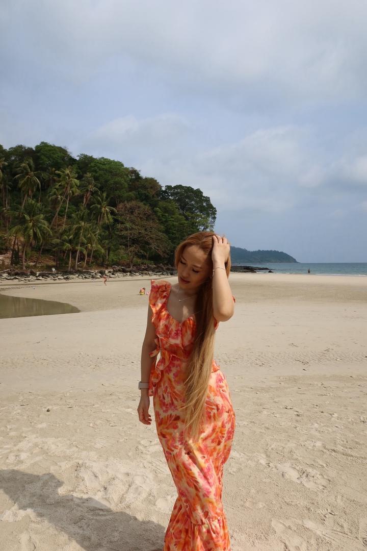 Красивая платья на отдых