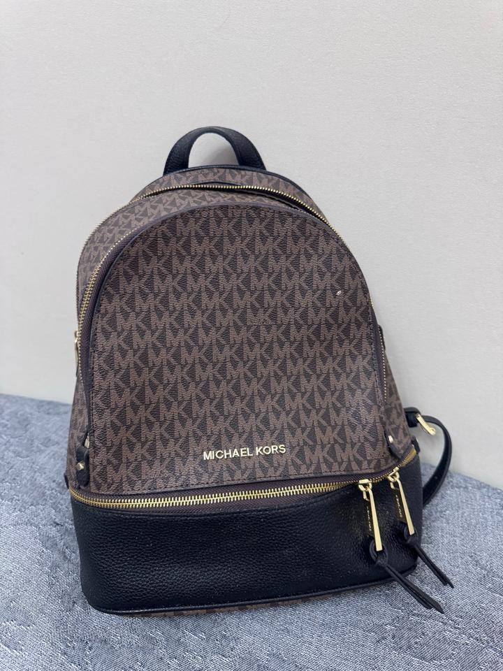 Рюкзак Michael Kors