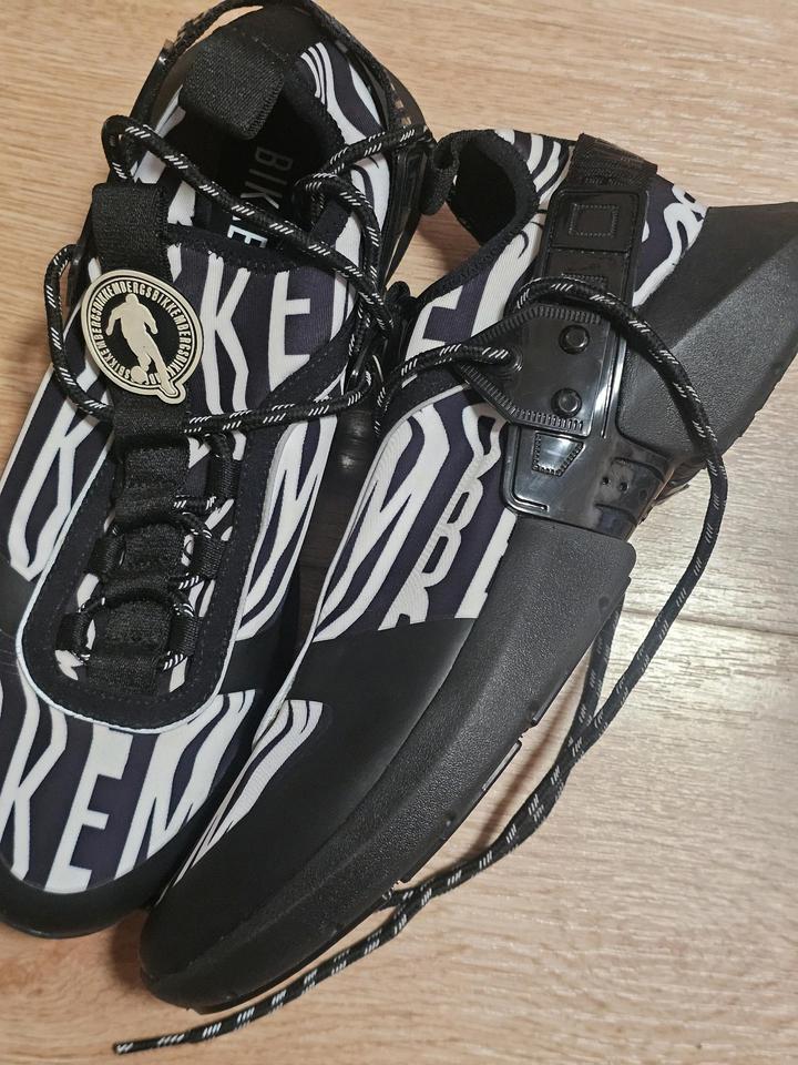 Кроссовки Bikkembergs
