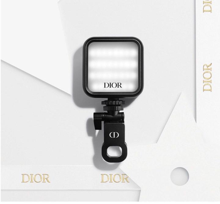 Портативный светодиодный набор Dior