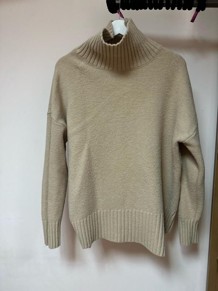 Свитер Gaissina